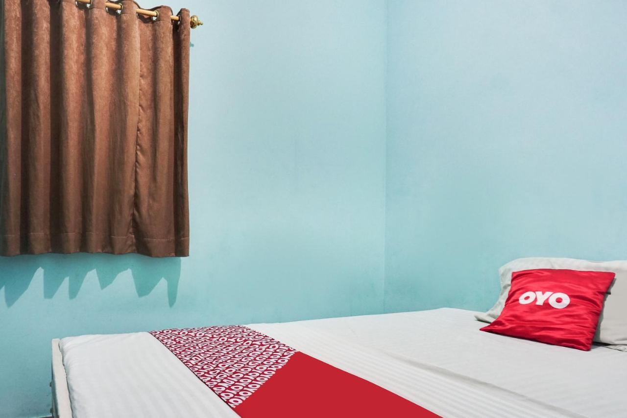 Oyo 91754 Wisma Tiqita Syariah Cakarta Dış mekan fotoğraf
