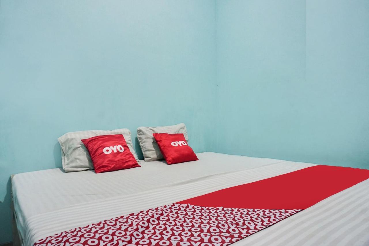 Oyo 91754 Wisma Tiqita Syariah Cakarta Dış mekan fotoğraf